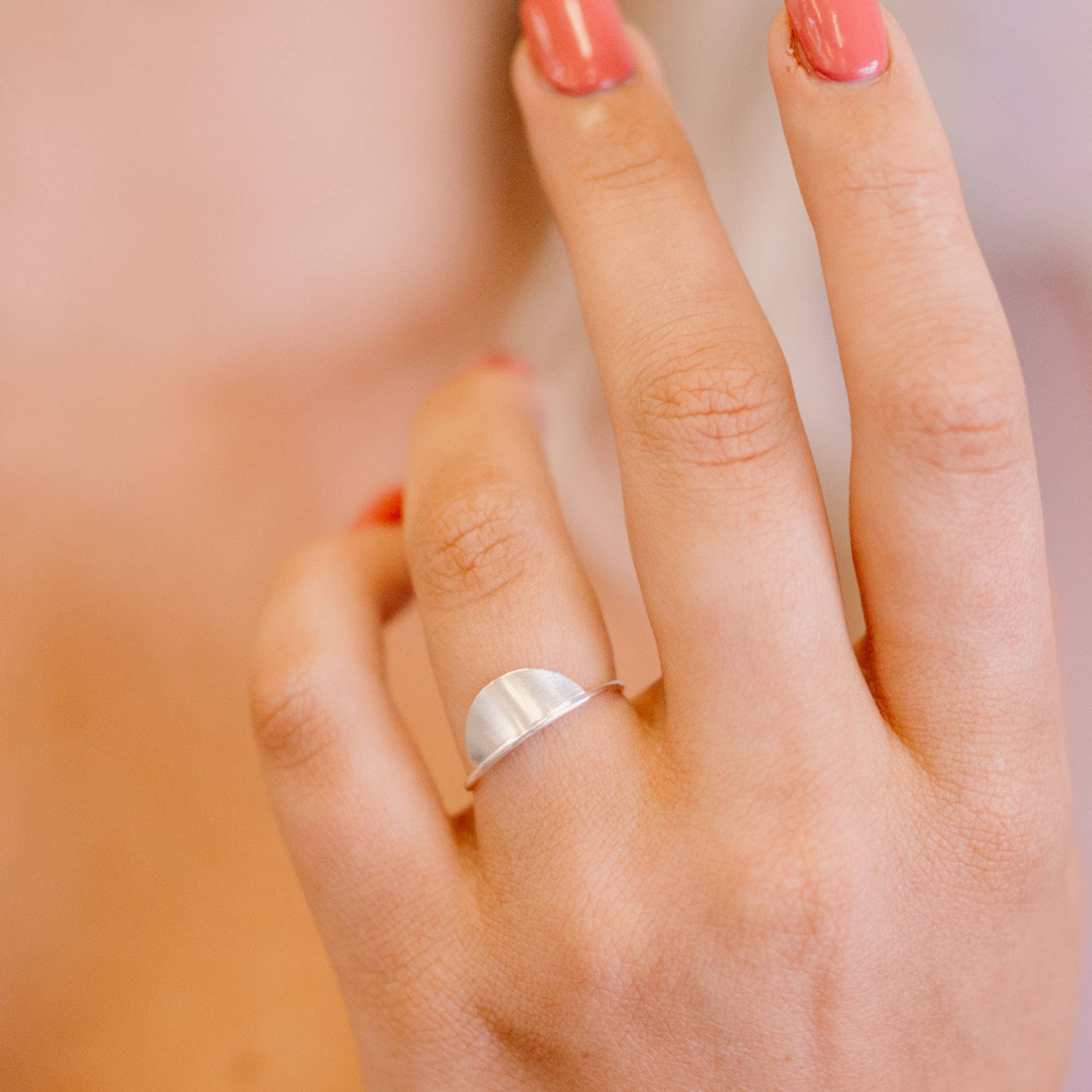 Favor Jewelry - Vendita all'ingrosso Anello midi/a fascia - Anello impilabile con frammenti a semicerchio minimo6