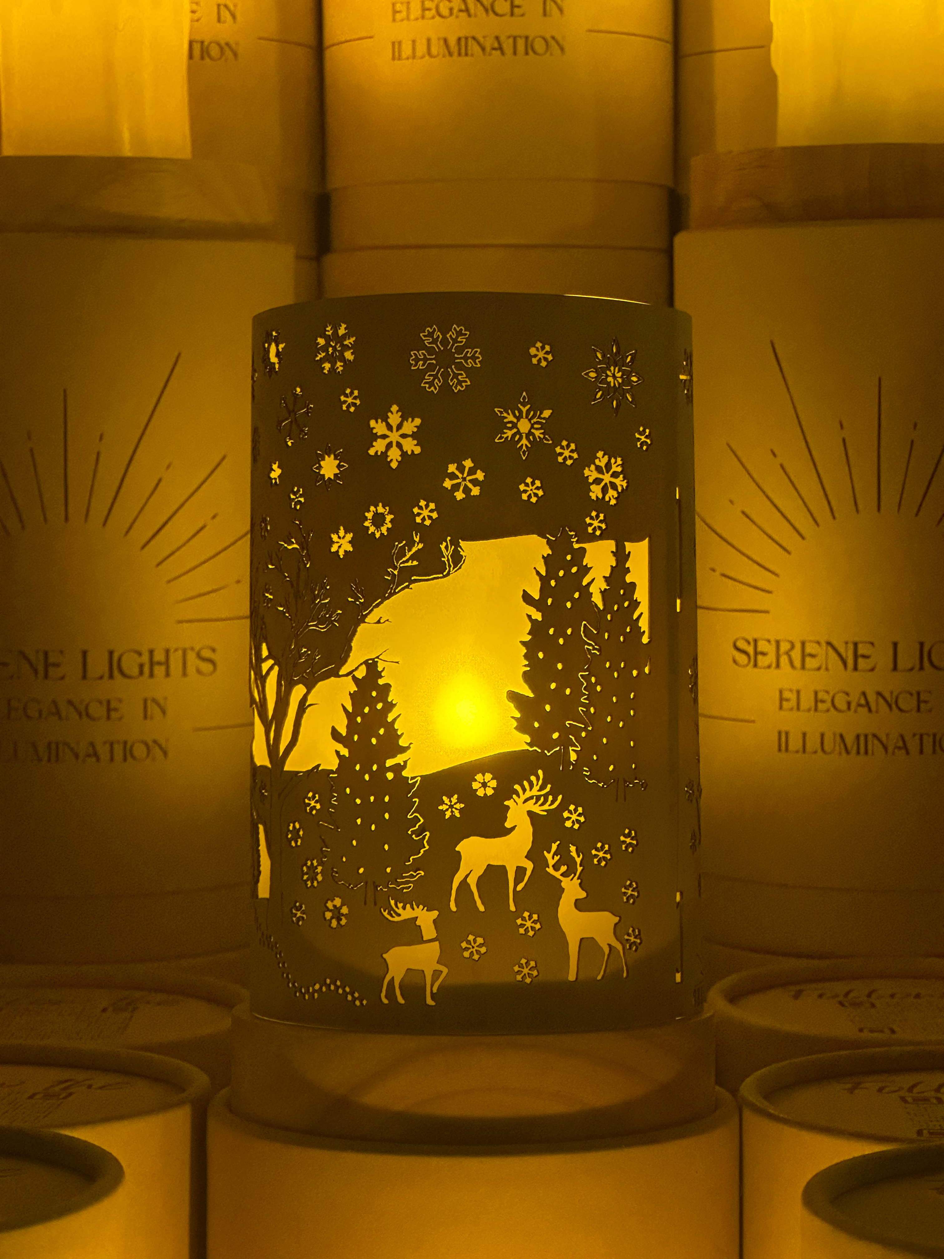 Serene Lights - Vendita all'ingrosso Decorazioni da tavolo - Portacandela Holiday Home – Decorazioni Festive, Design Intercambiabile, Regalo Unico, Candela LED Ricaricabile5