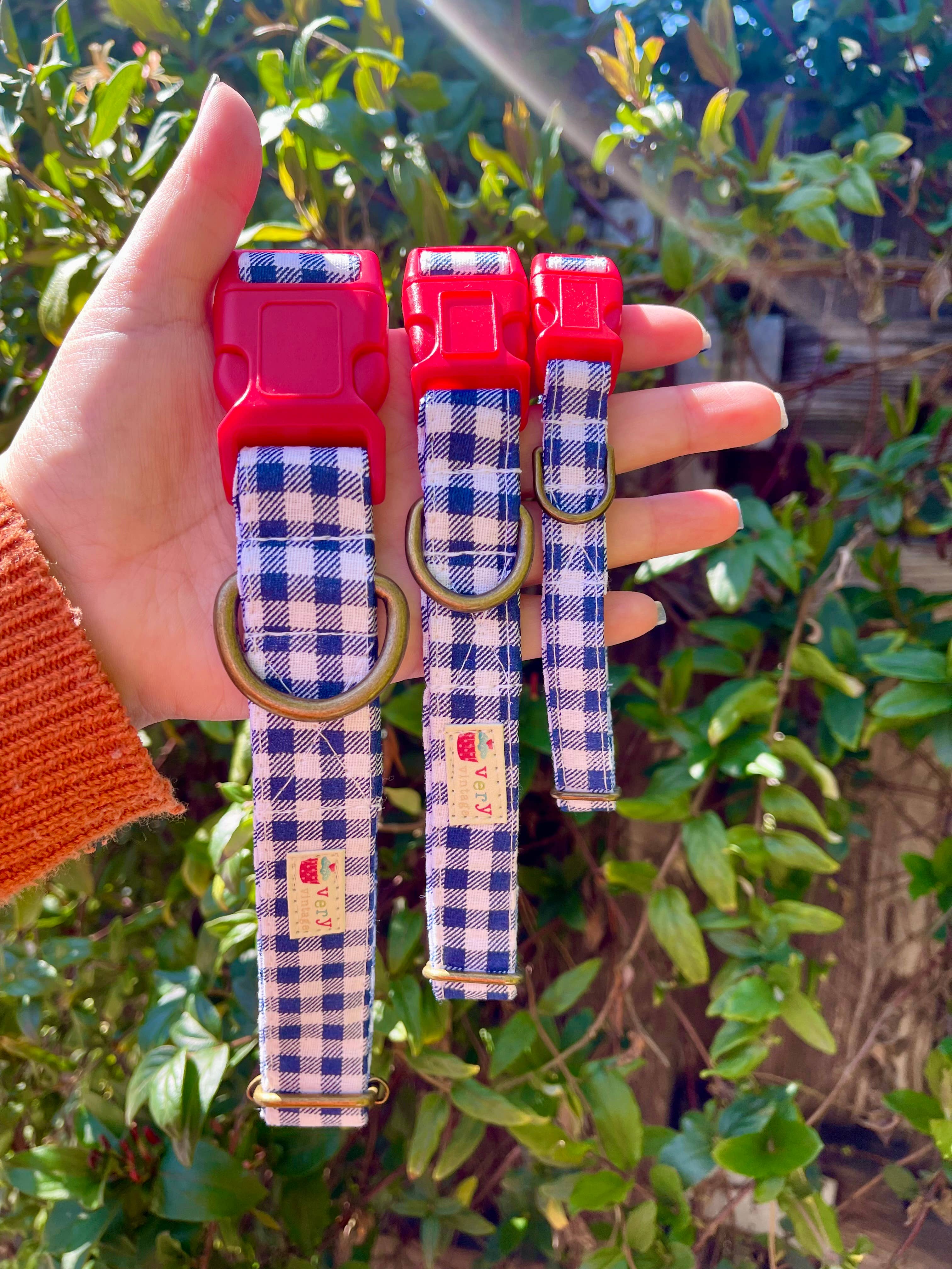 Very Vintage Designs - Vendita all'ingrosso Collare - Cani e gatti - Collare per Cani a Quadri Blu Navy Rosso Estate Gingham Spiaggia Fatto a Mano USA2