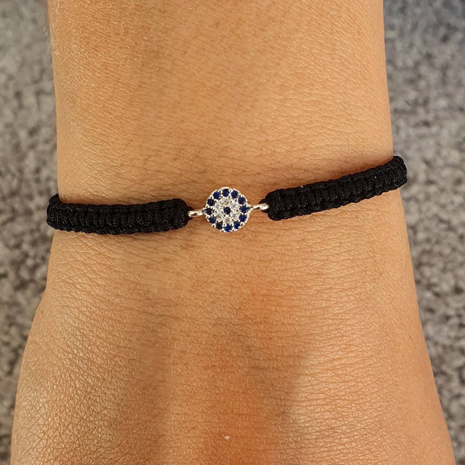 MYSTIC JEWELS - Wholesale Charm/Dangle Bracelet - Classic Macrame Evil Eye Bracelet in Blue and White Cubic1