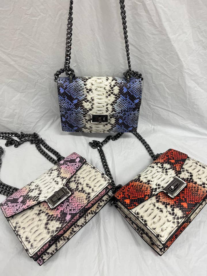 Borsa a tracolla in pelle italiana stampata pitone OF247 JIJOU per la vendita all'ingrosso da parte di JIJOU CAPRI