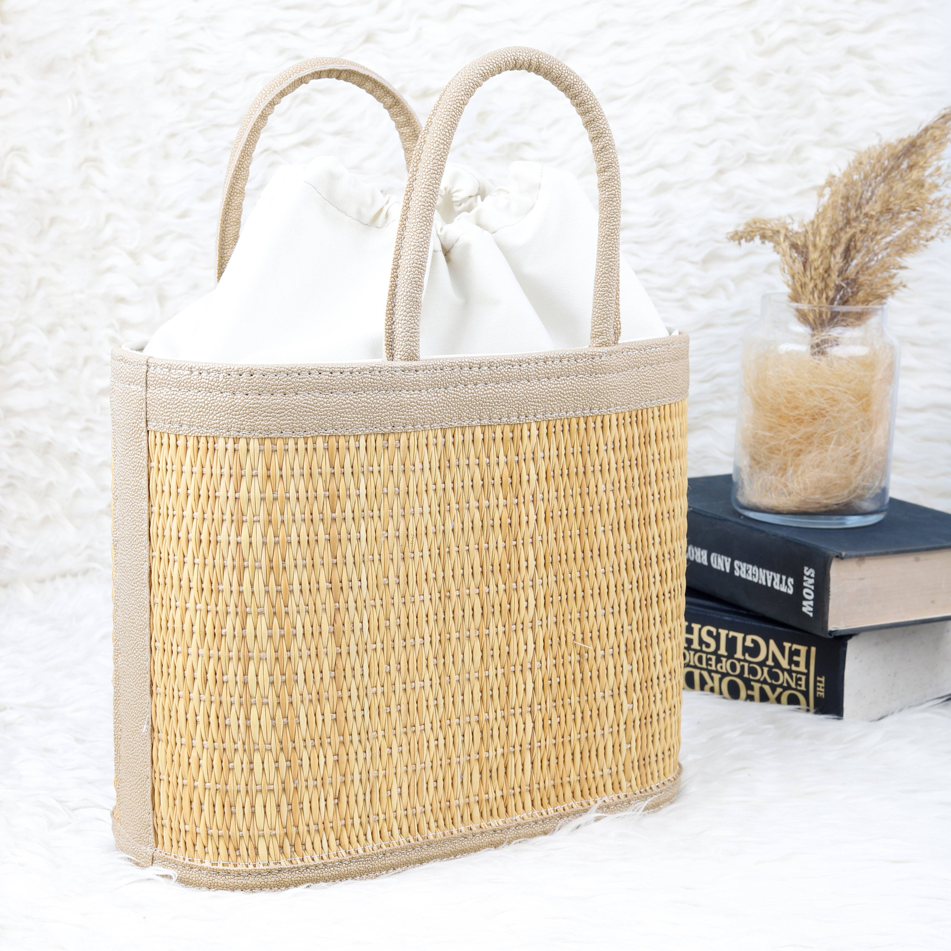 Krafts GmbH Olive Wood - Wholesale Beach Bag - Artisan Woven Straw Tote Bag - Handmade Tunisian Beach Bag3