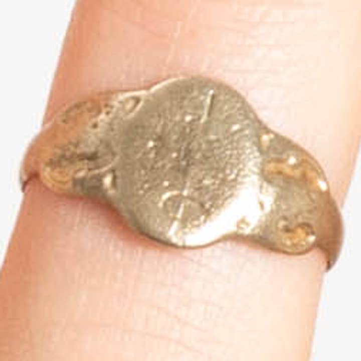Treehouse Brooklyn - Venta al por mayor Anillo de sello - Anillo monograma con sello vintage desgastado