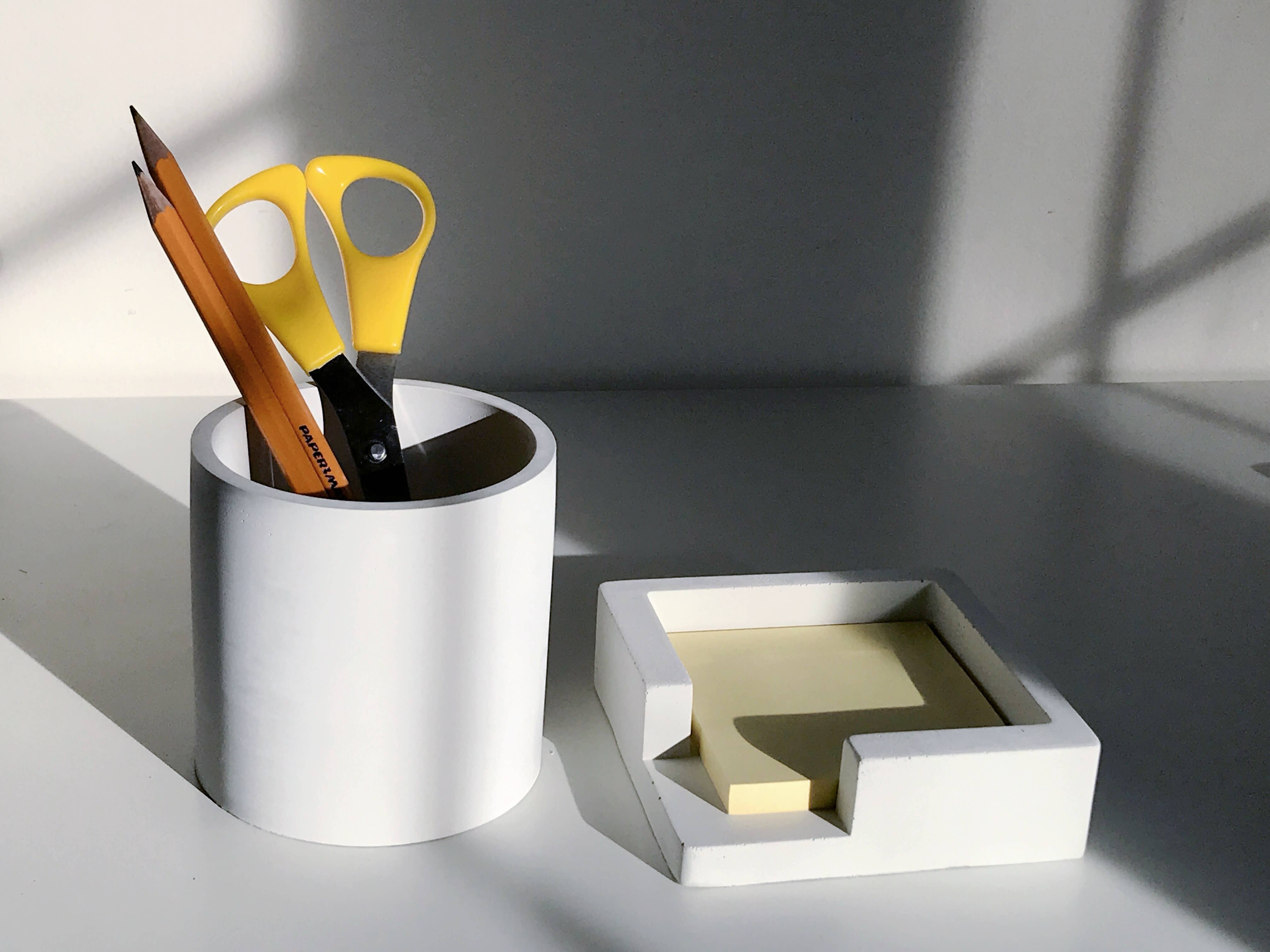 Weii Life Inc. – Engroshandel Skrivebordsindretning – Post‑IT Bemærk Cement Holder-Beton Sticky Note Cube Holder5