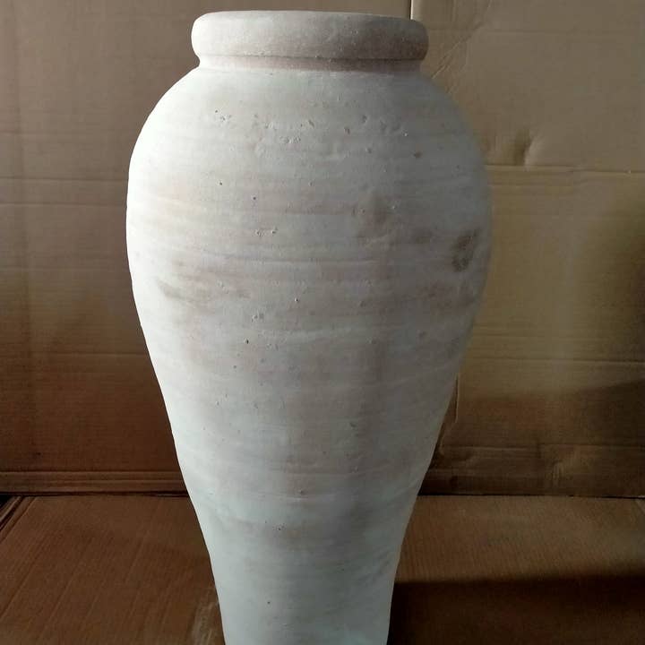Terracotta Pot Dia 12.6" & H 27.6" for wholesale on Faire0
