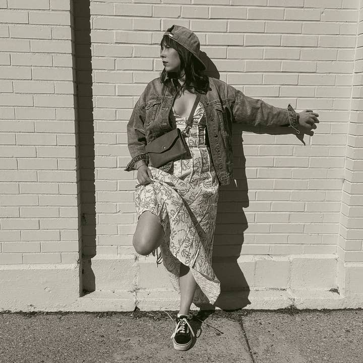 Middleyak Leather Co. - Wholesale Tote Bag - Women's - Jeraldyne Leather Crossbody Bag13