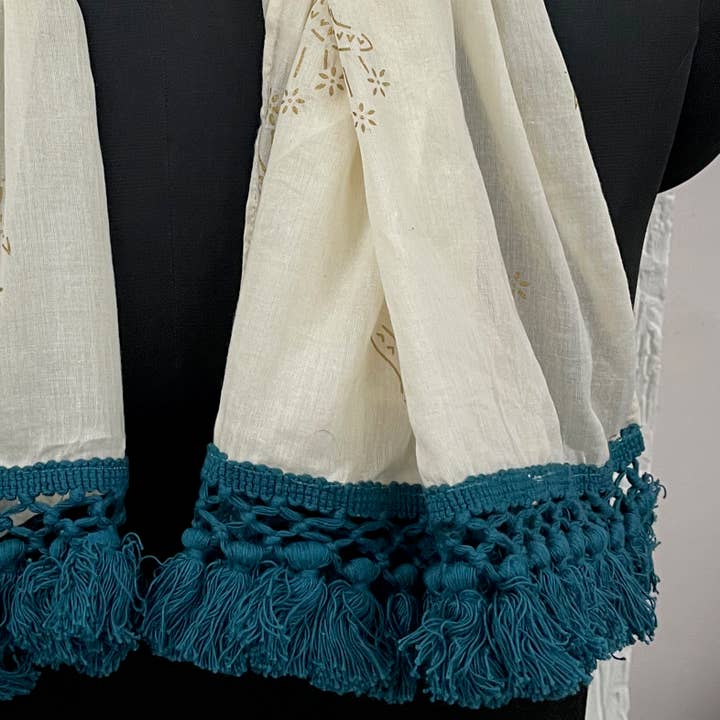 Sewing New Futures, Inc - Wholesale Scarf - Women's - Cream-Golden Woven Cotton Long Scarf7