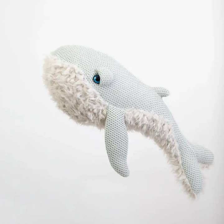 Stuffed Animal The Whale Small Grandma for wholesale by BigStuffed - International