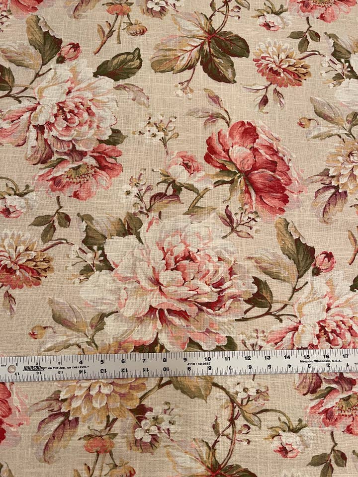 Almofada Floral Giselle com Enchimento de Penas - Personalizada por atacado de Dahlia & Grace pillows