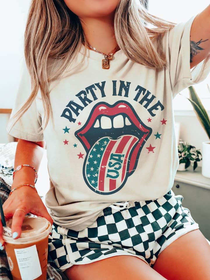 Party In The USA - Cream Tee for wholesale by THE LATTIMORE CLAIM