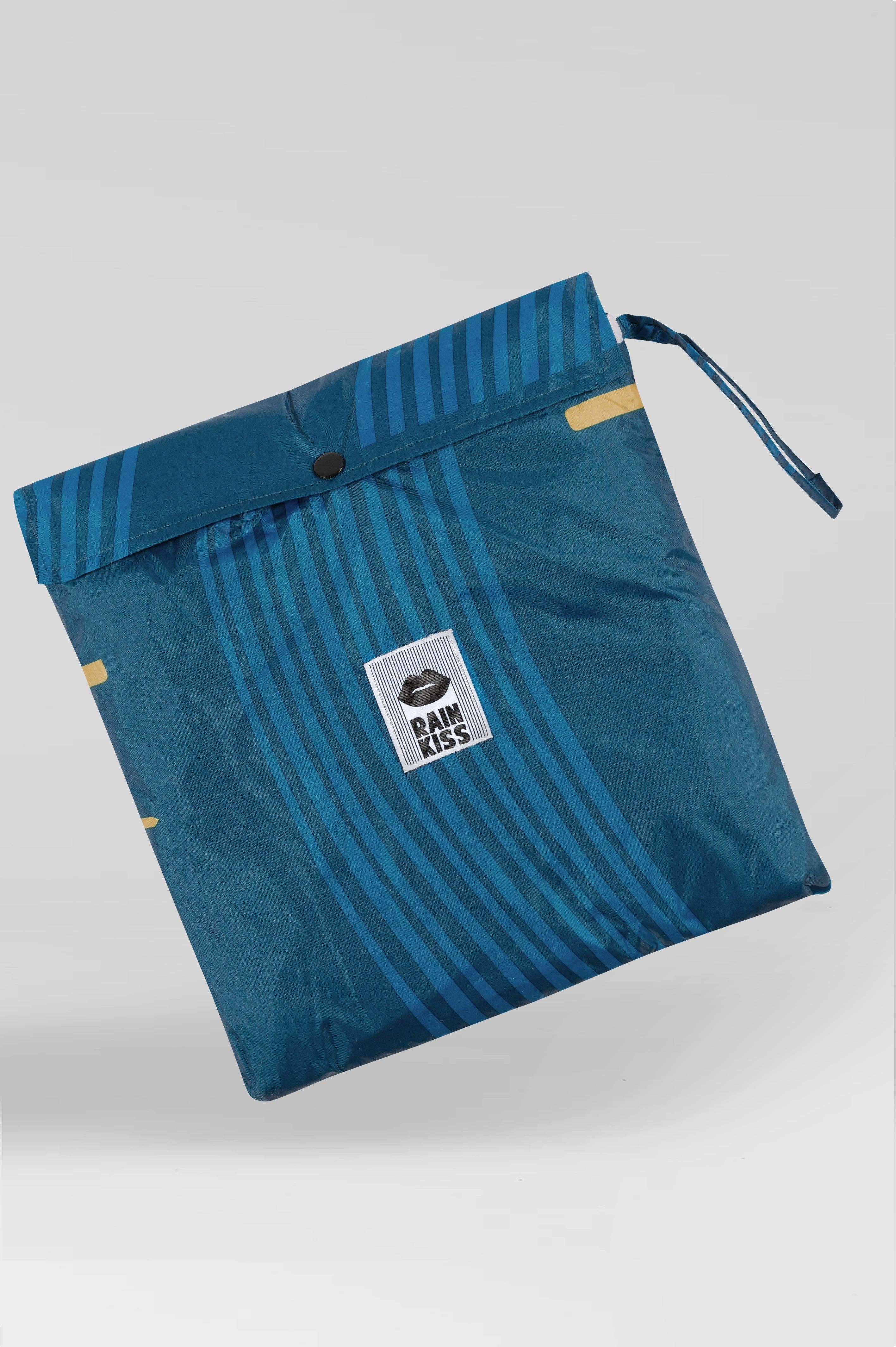 Rainkiss - Wholesale Poncho - Women's - Japanese Blossom - Rain Poncho4