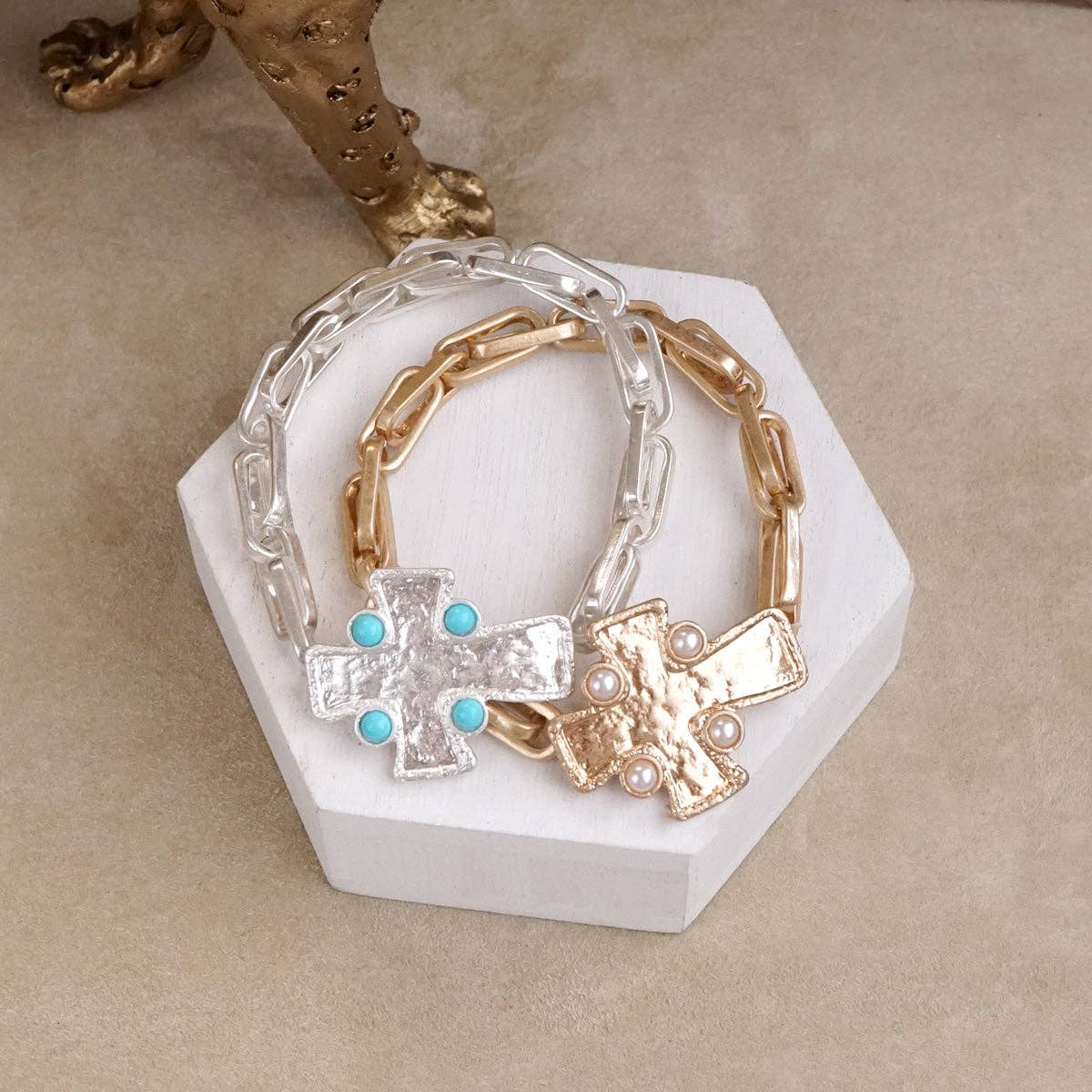 PennyLine inc - Wholesale Charm/Dangle Bracelet - Sacred Shape – Sideways Hammered Cross Stretch Chain Bracelet7