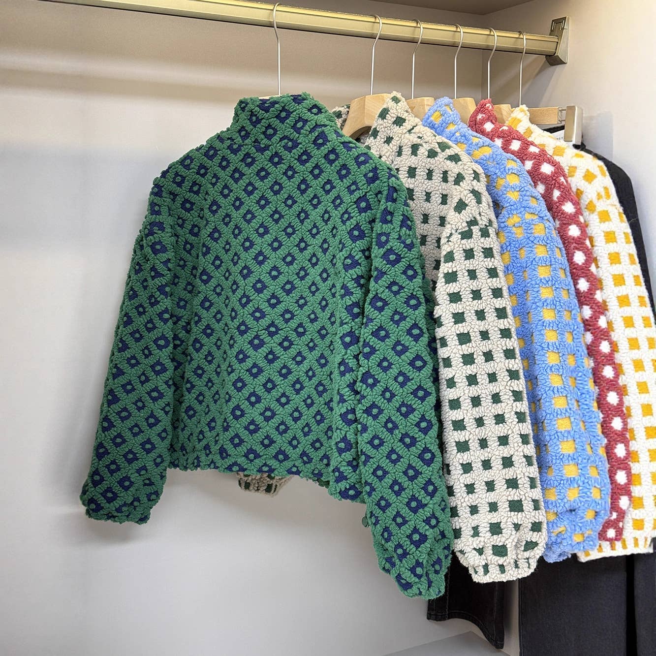 Hope & Sunshine - Wholesale Jacket - Women's - Plaid Lambswool Fashion Jacket27