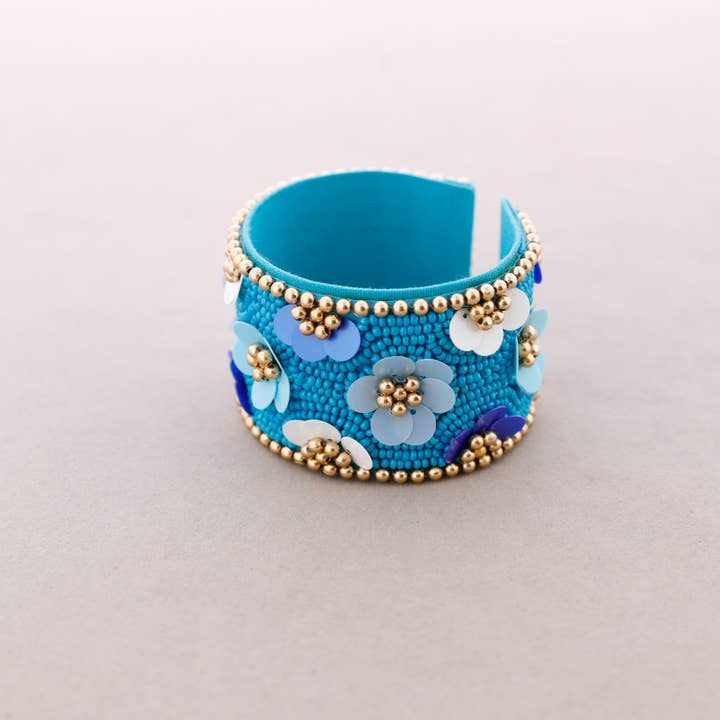La Cuerda De Sol - Venta al por mayor Bisutería - Pulsera Etnica Ajustable Flores Lentejuelas Abalorios