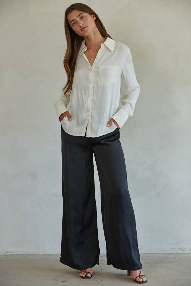 By Together - Vendita all'ingrosso Camicia button down - Donna - L6404 | Top a maniche lunghe con bottoni in raso di poliestere intrecciato5