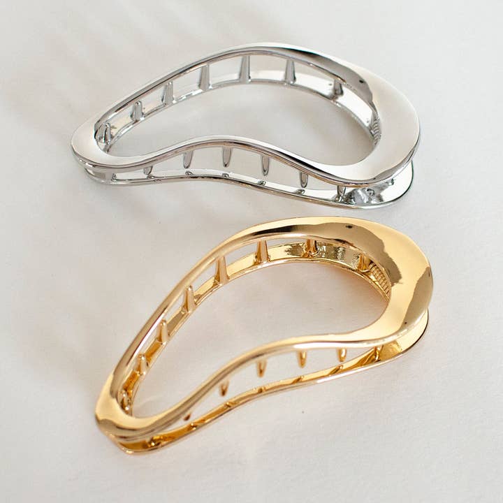 Pince Ă cheveux minimaliste en mĂ©tal, motif vague organique â argent pour la vente par nar'sha