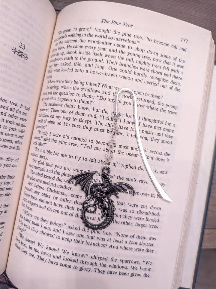 Flying Dragon Silver Metal Hook Bookmark with S-chain for wholesale by Bookish Trinkets