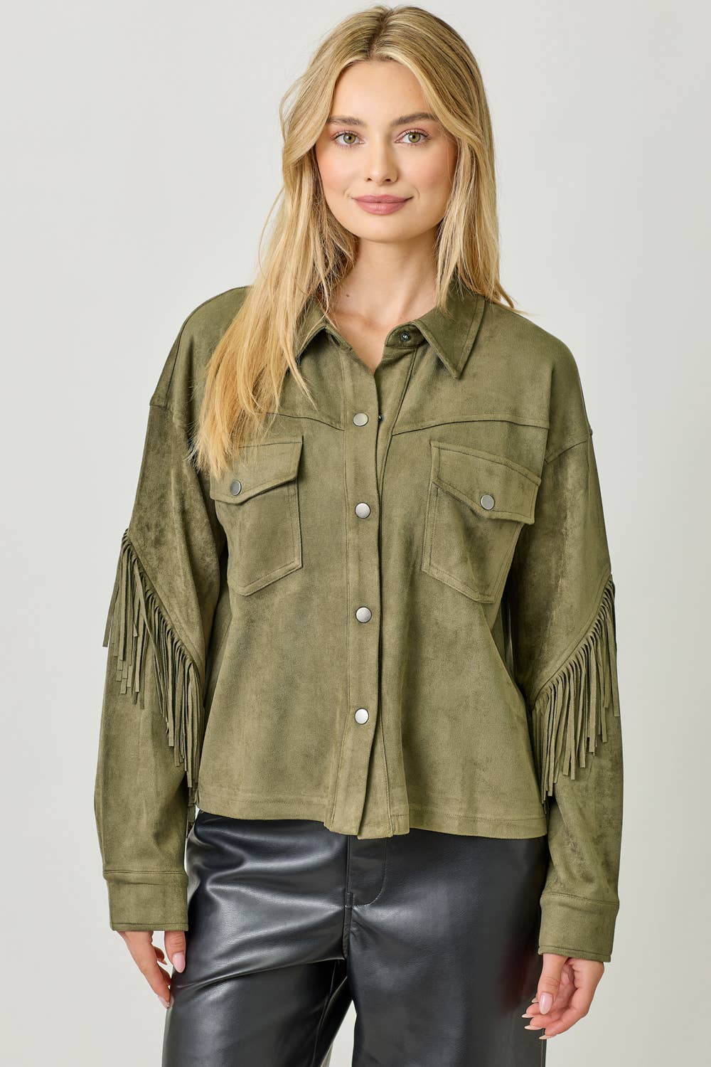 Mystree - Vendita all'ingrosso Giacca a camicia - Donna - 20609 Giacca Camicia in Suede con Dettaglio sul Retro a Frange40