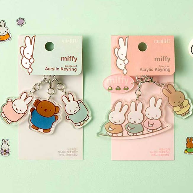 Miffy Charms, portachiavi in acrilico, portachiavi, ciondoli per borse, 3 pezzi per la vendita all'ingrosso da parte di K-Wonderland