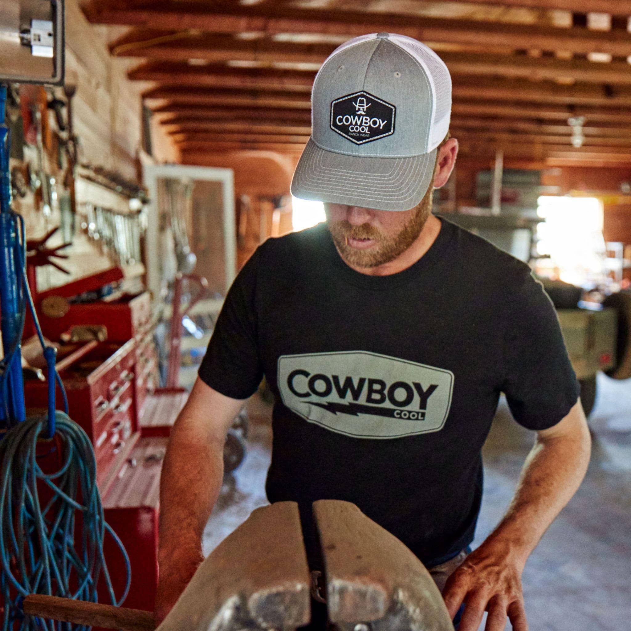 Cowboy Cool - Wholesale Screen printed t-shirt – unisex - Lightning Bolt T-Shirt1