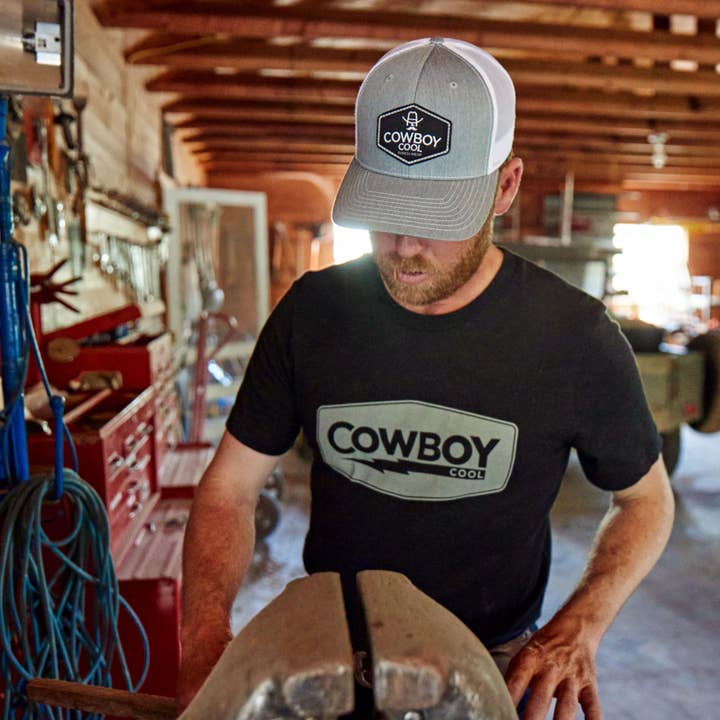 Cowboy Cool - Wholesale Screen printed t-shirt – unisex - Lightning Bolt T-Shirt1