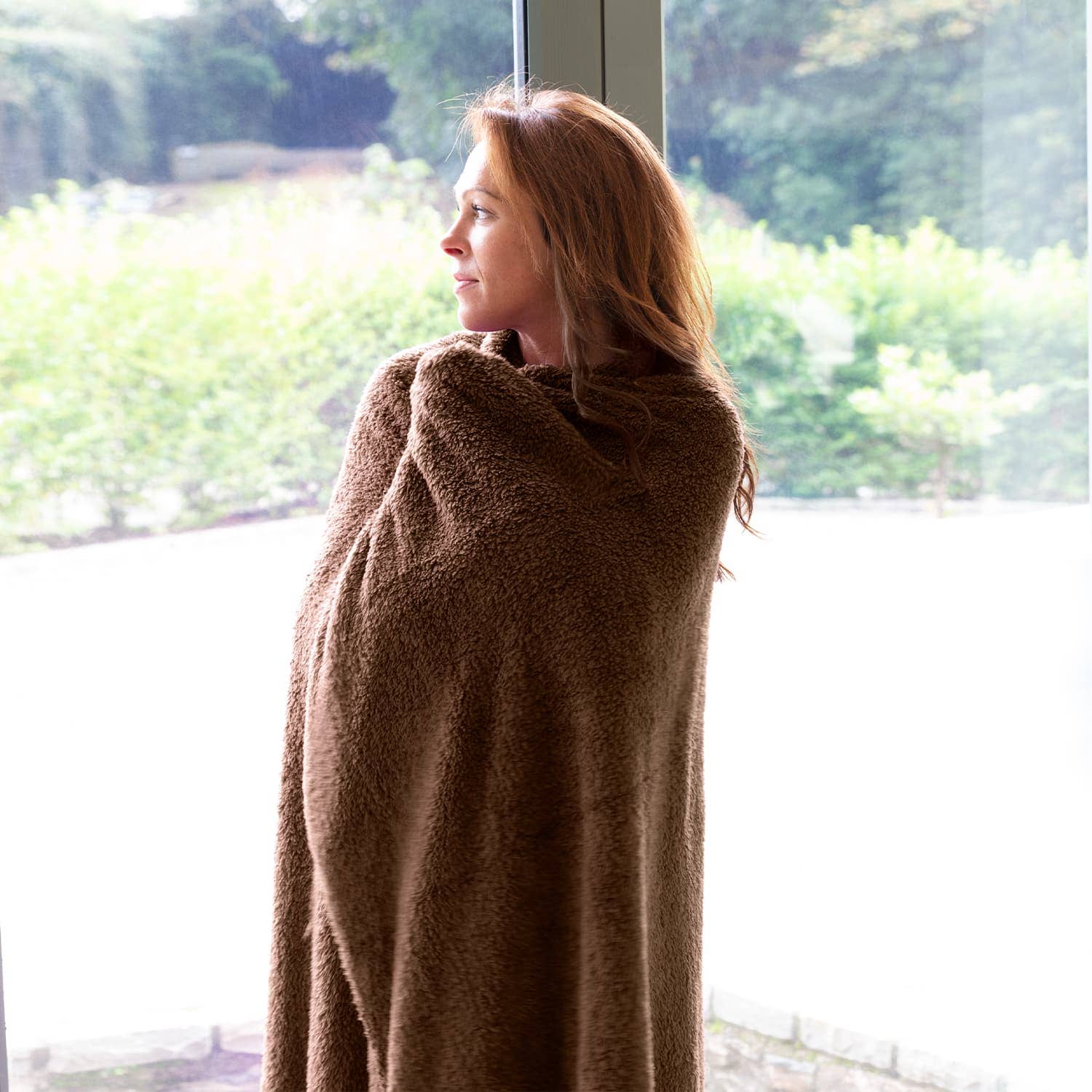 Wholesale Gifts Tomorrow – wholesale Throw blanket – Snug Rug Luxury Sherpa Fleece Sofa Throw Blanket Chocolate2