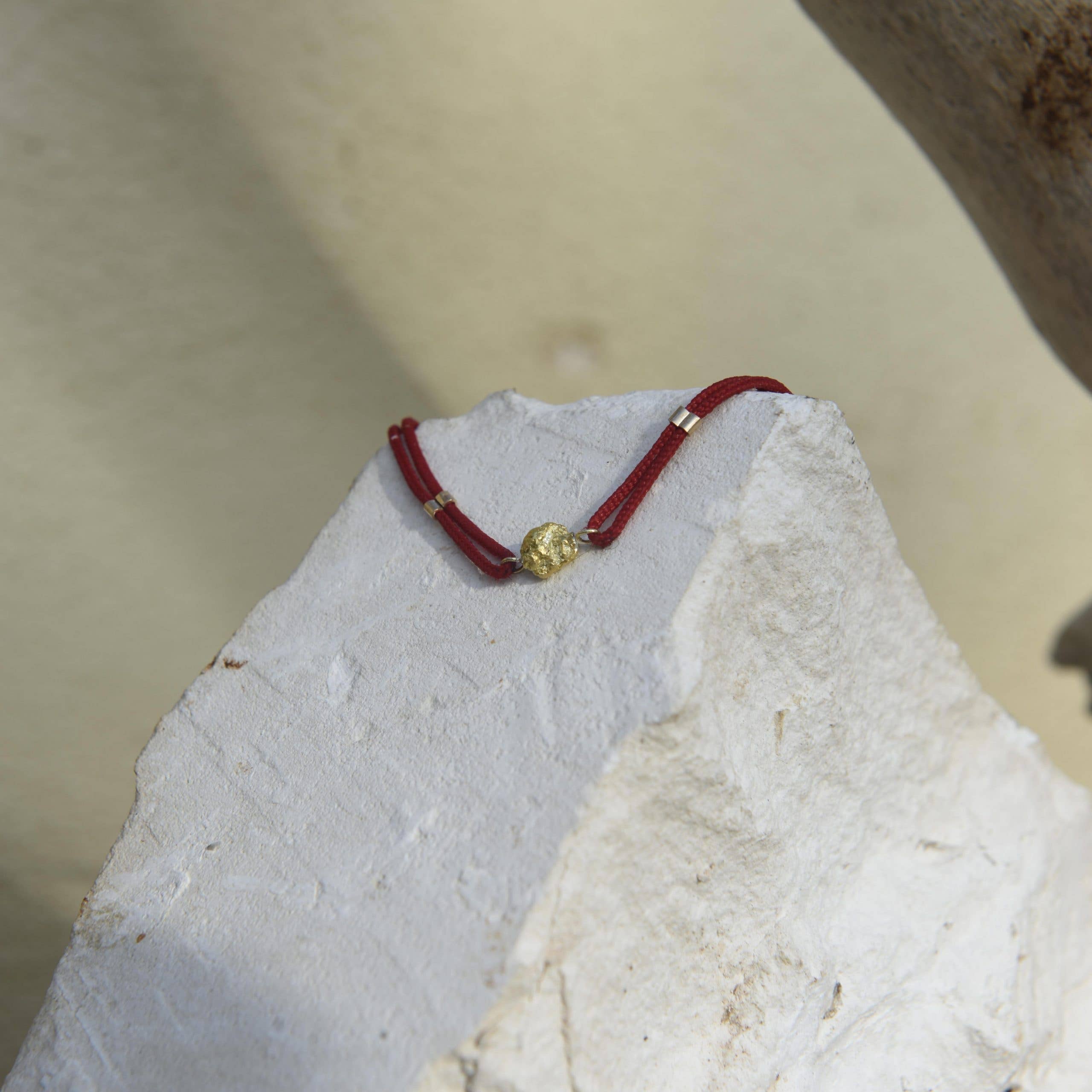 Makal – wholesale Charm/dangle bracelet – Bahati Bracelet with Gold Nugget3