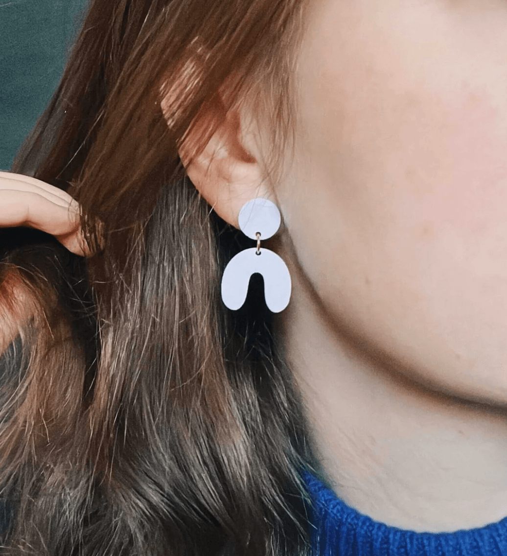 Niemalsmehrohne - Wholesale Dangle Earrings - Leo Lilac Arch Hoop Earrings2