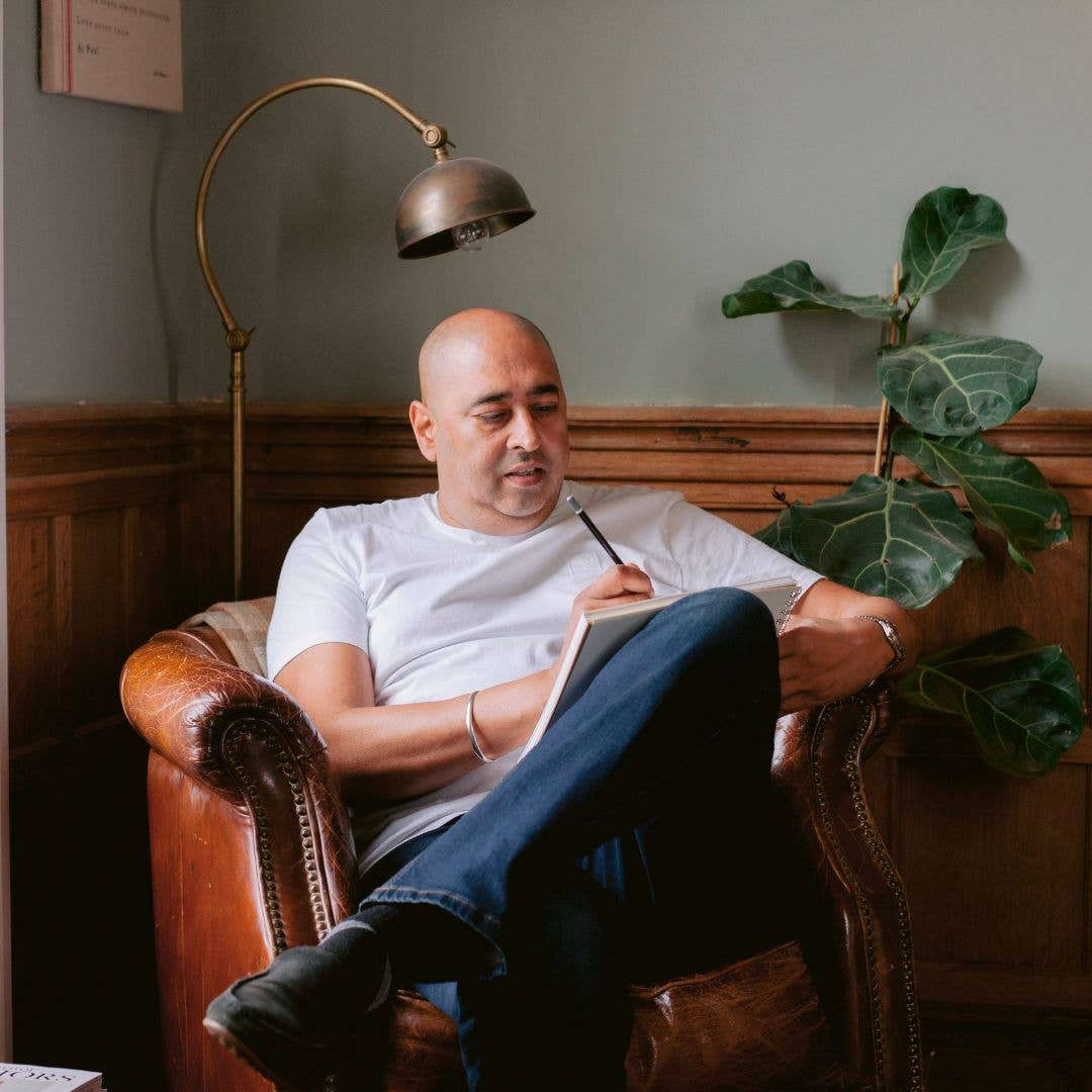 Libra Fine Arts – wholesale Magnet – Peeking Cat Fridge Magnet2