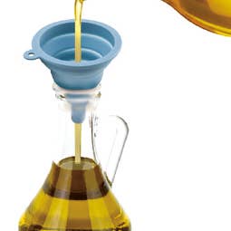 Ibili - Wholesale Oil/Vinegar Dispenser - IBILI - Foldable silicone funnel