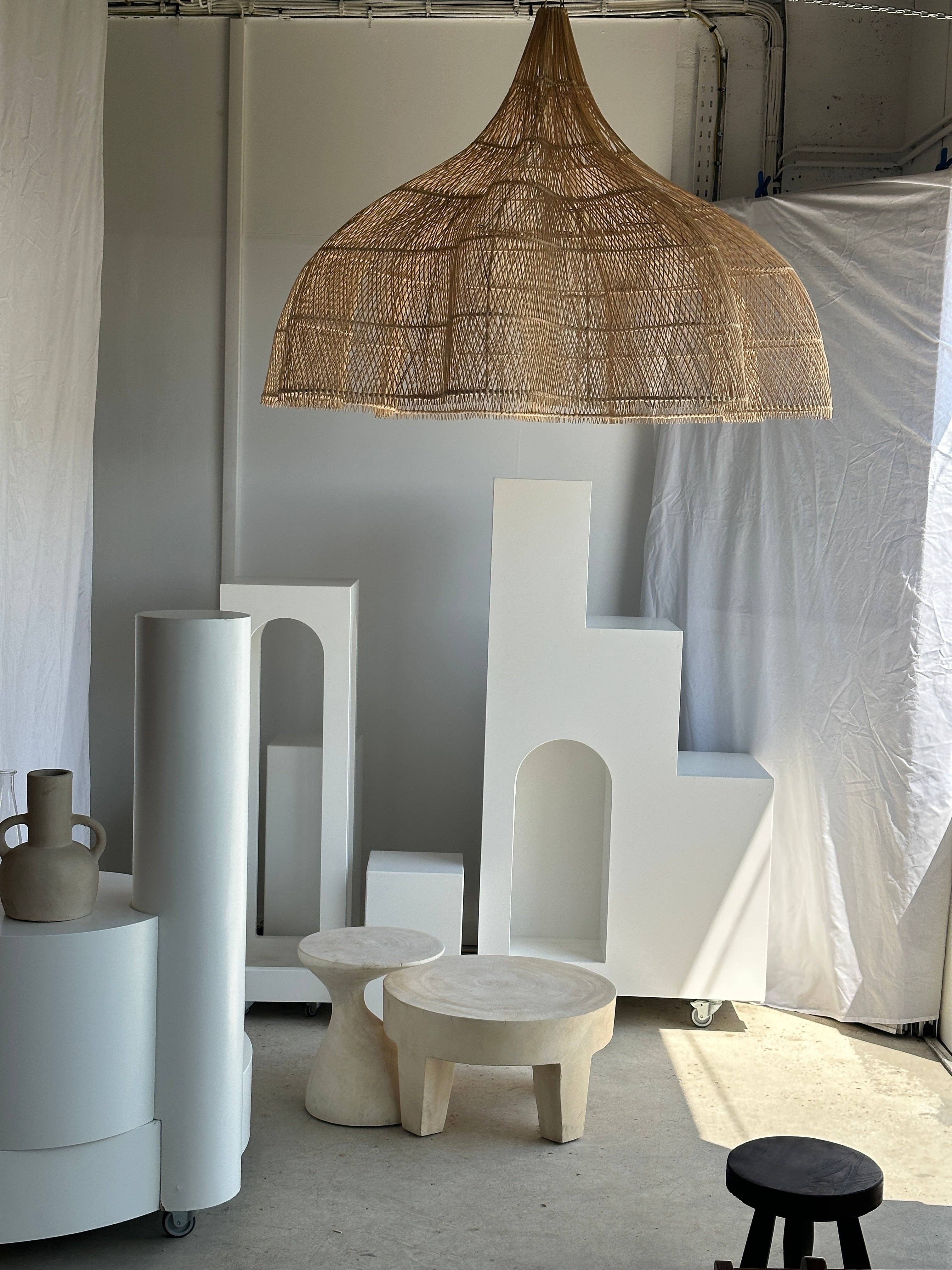 Office Objets - Wholesale Chandelier/Hanging Light - Immense rattan suspension in the shape of a flower, tulip, corolla H:1m; D:1m5015