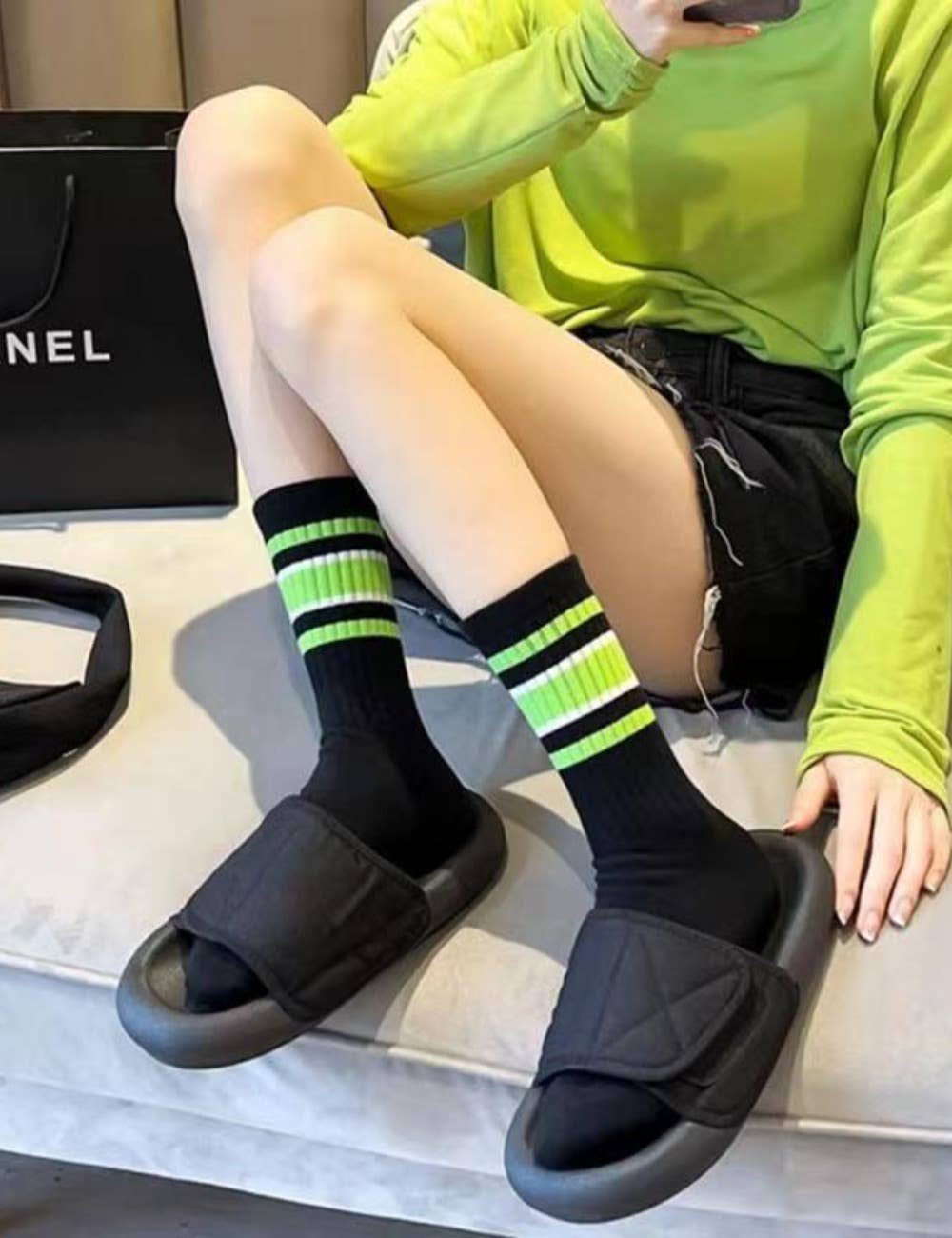 Sweetkama - Vente Chaussettes – femme - Chaussettes femme à rayures color block montant au-dessus de la cheville1
