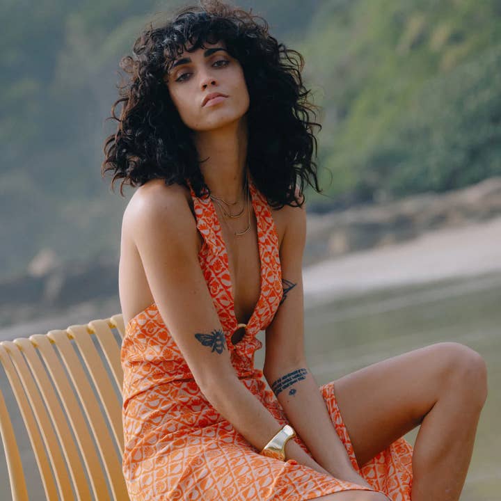 Veda midi-klänning - korall för wholesale av Barefoot Blonde Collection