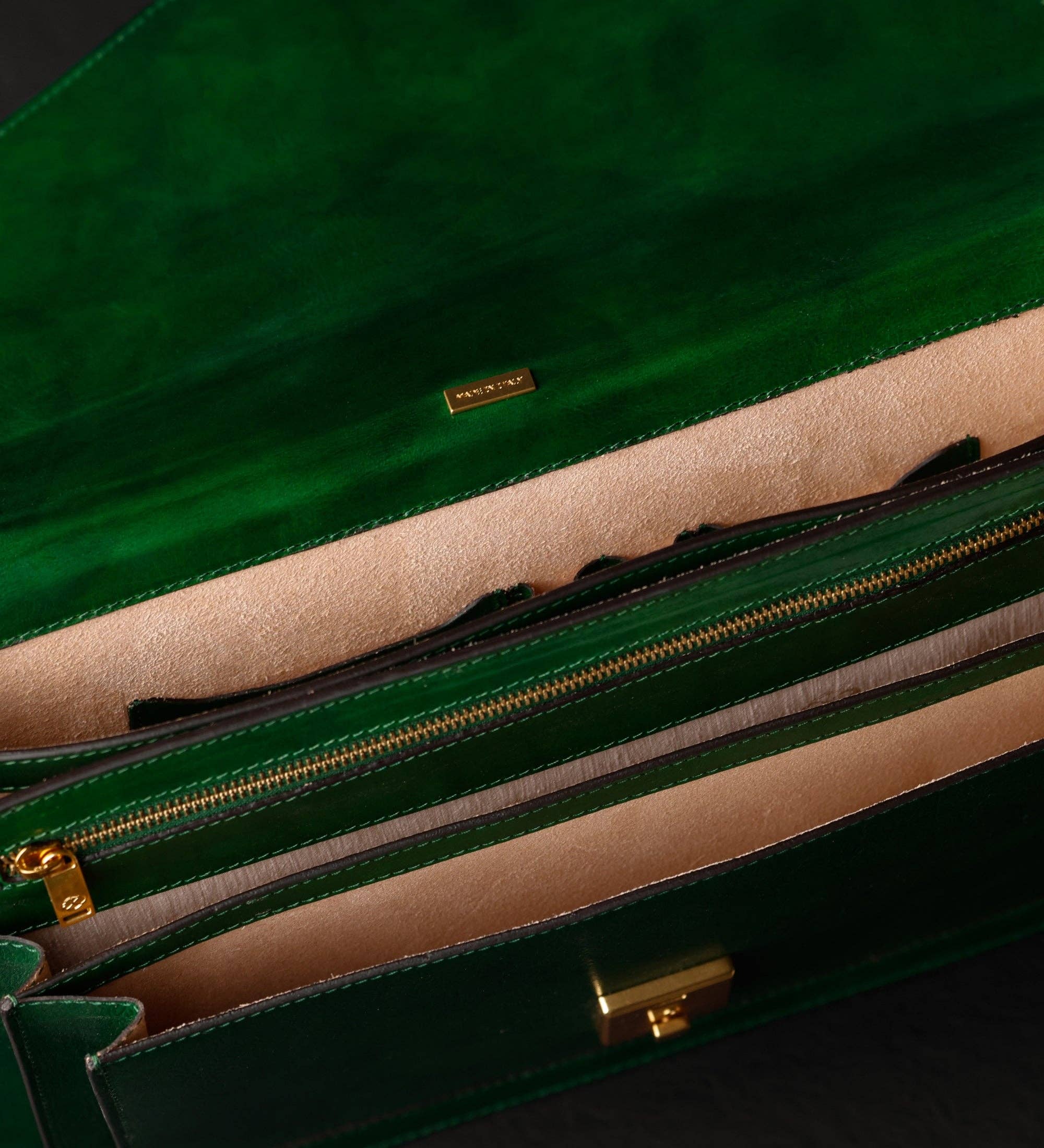 Time Resistance – Großhandel Aktentasche – Unisex – Klassische Design-Lederaktentasche - Der Magus50