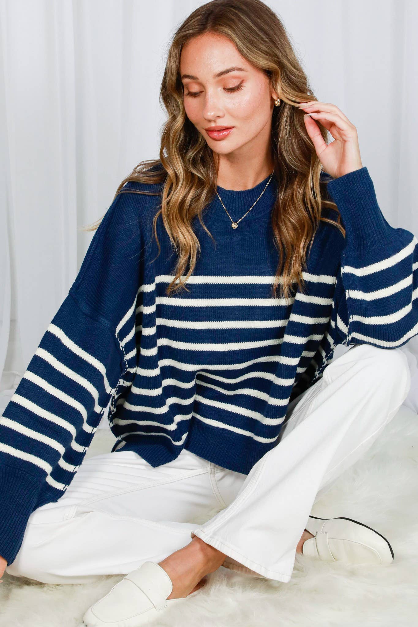 Vine & Love – wholesale Pullovertröja - Dam – Vine & Love randig tröja med balloonärm och rund hals7