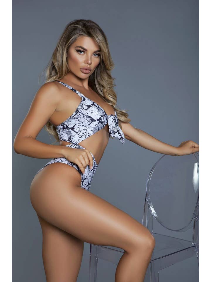 Be Wicked Deborah 1 Pc. Python Swimsuit BW2115 for wholesale on Faire1