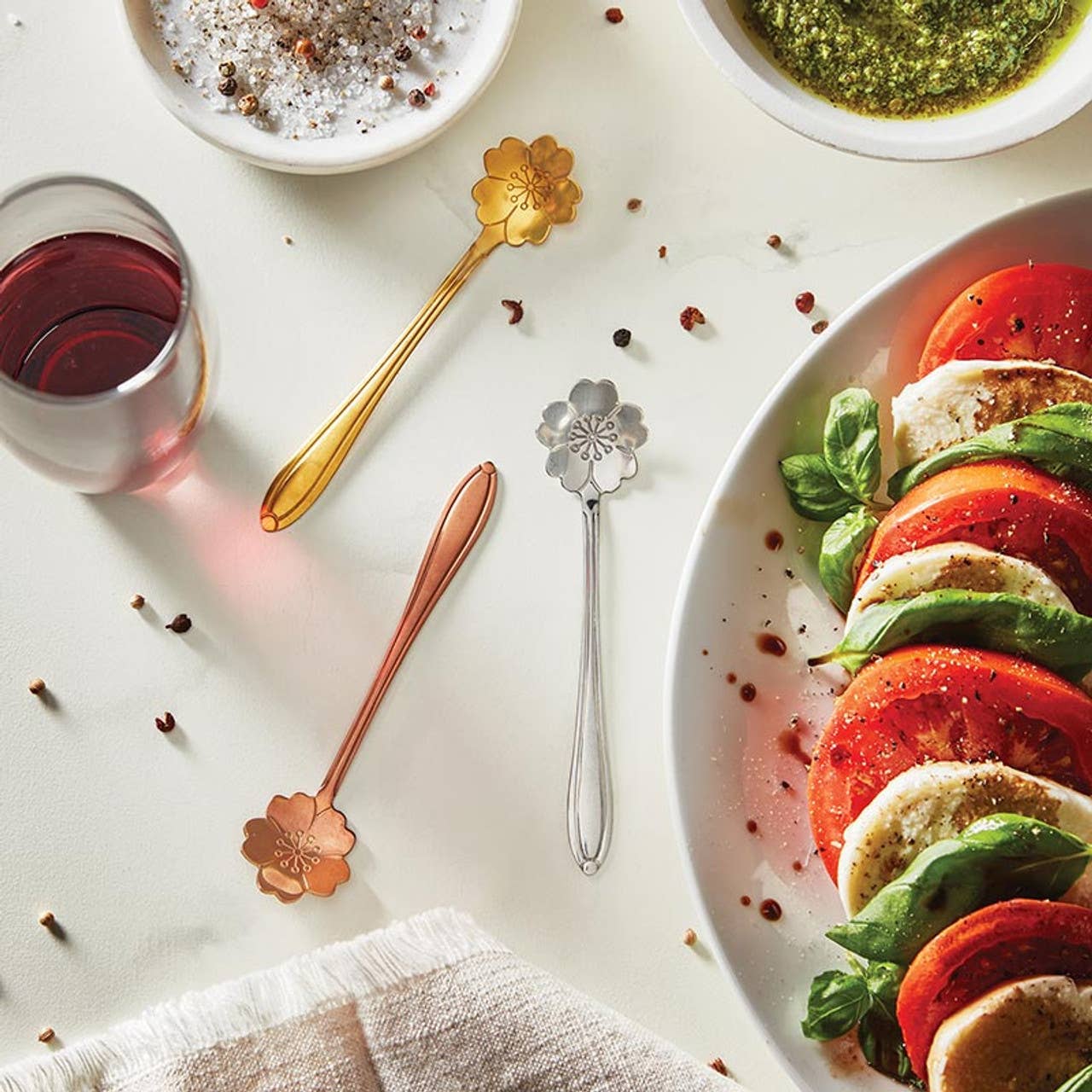 Angle - Wholesale Table Spoon (Cutlery) - Silver Gold Spoons - Set of 31