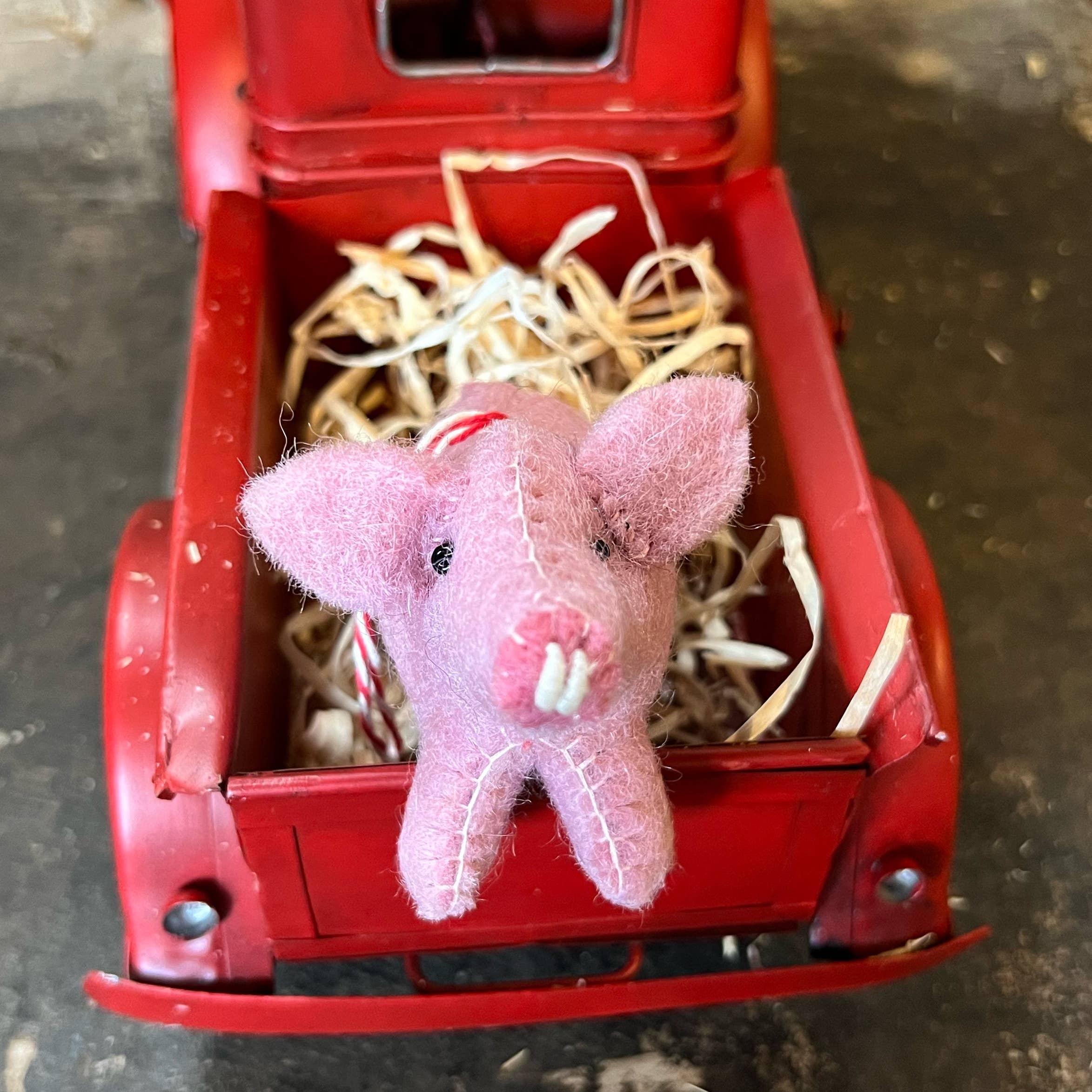 Ornaments 4 Orphans - Venta al por mayor Conjuntos de adornos - Conjunto de Adornos Navideños de Fieltro de Animales de Granja1