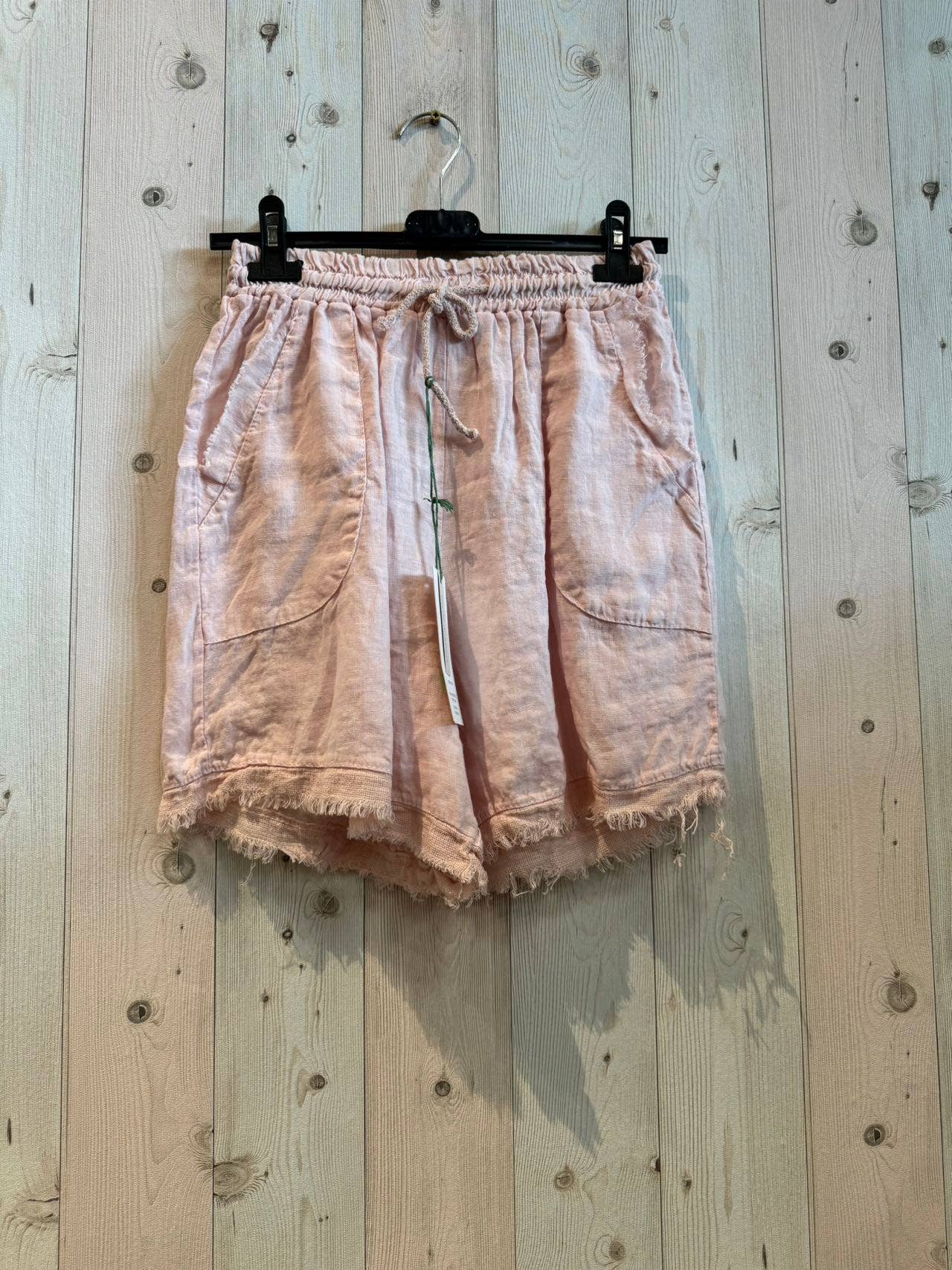 Linen & More – Engroshandel Shorts – Kvinder – REF 6261 hørshorts med frynser og to lommer, 100 % hør2