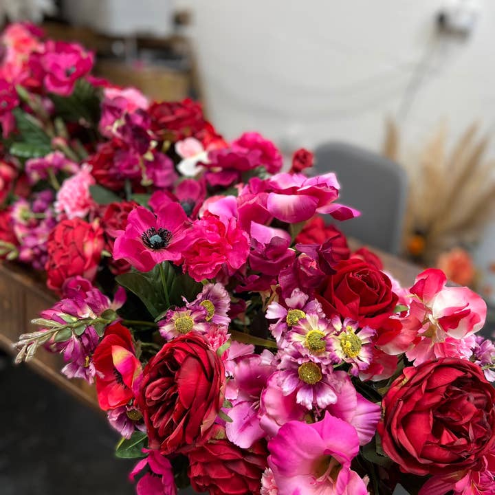 Hot Pink Garland, Fuchsia Pink Garland, Pink Silk Flower and other Purchase Wholesale artificial silk flowers. Free Returns & Net 60 Terms on Faire trending on Faire.