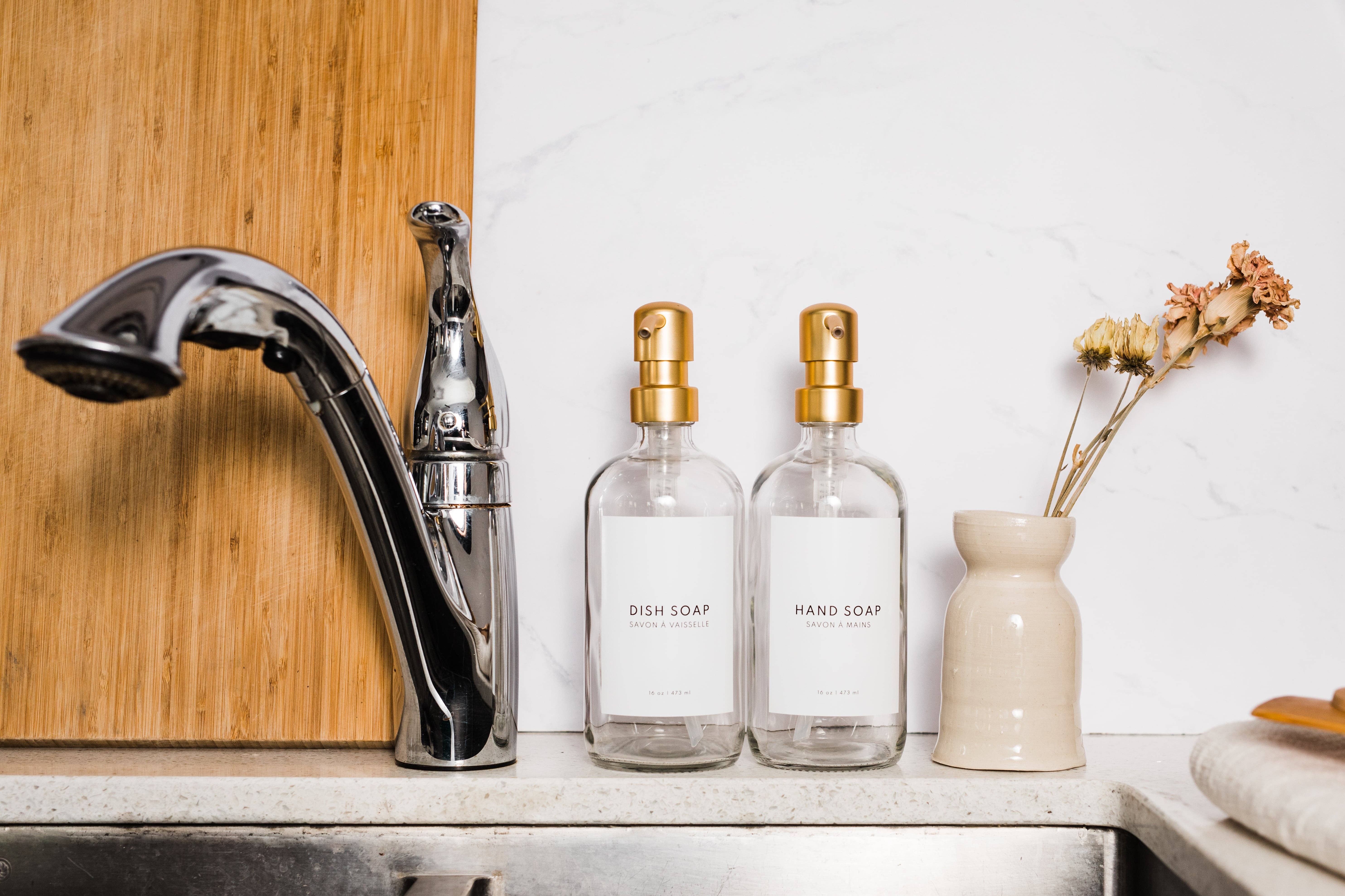 The Little Spruce Home - Wholesale Soap Dispenser - 16 oz Clear Glass Soap Dispenser1