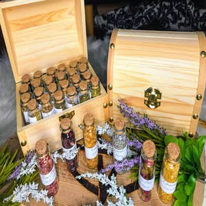 Dried Herbs for Witchcraft Supplies | 100 Witch Herbs for Spells in 20ml  Jars, Wiccan Supplies and Tools | Apothecary Witches Herbs Kit of Witchy