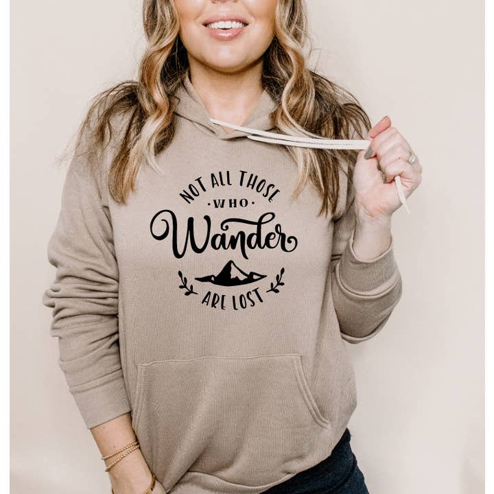 Pas tous ceux qui errent sont perdus Sweat à capuche #261 pour la vente par Tron Tron Graphic Wear