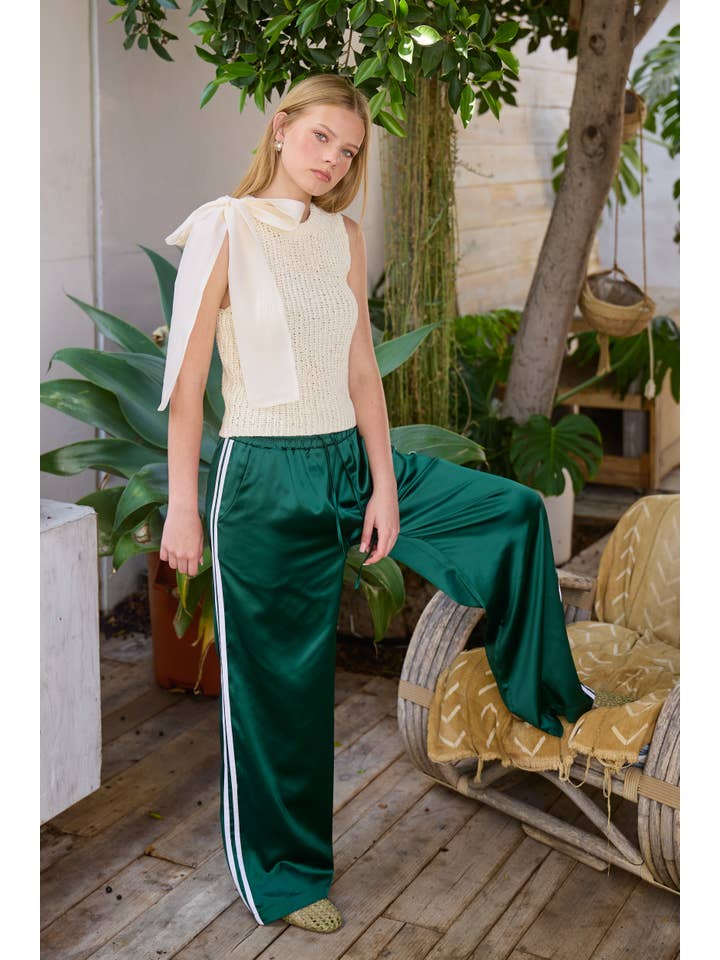 Mimosa - Vente Pantalon – femme - Pantalon de survêtement en satin avec bandes latérales8