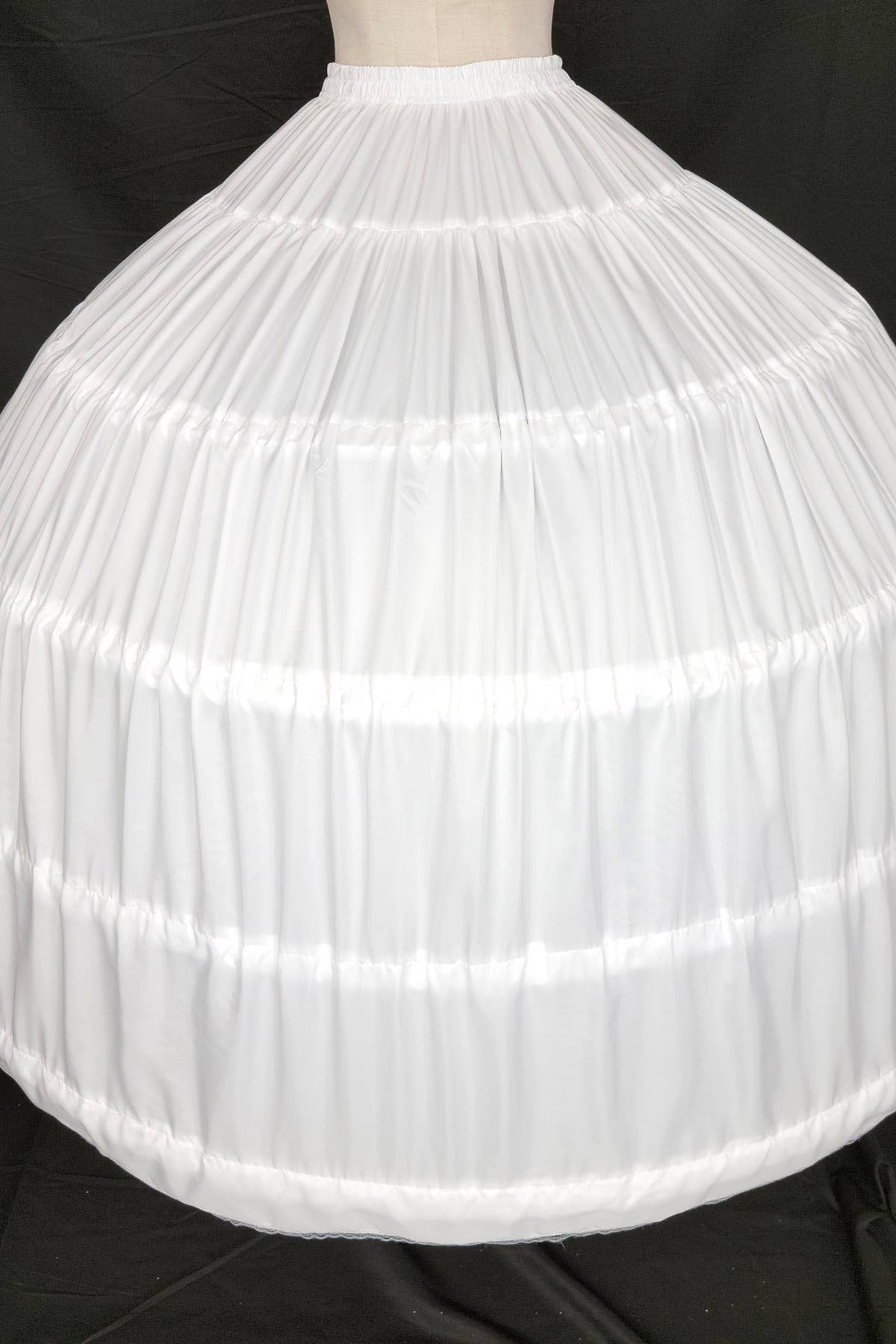 Chicas – Engroshandel Nederdel - Dame – Stor underskørt med 5 metalbøjler PC317-52