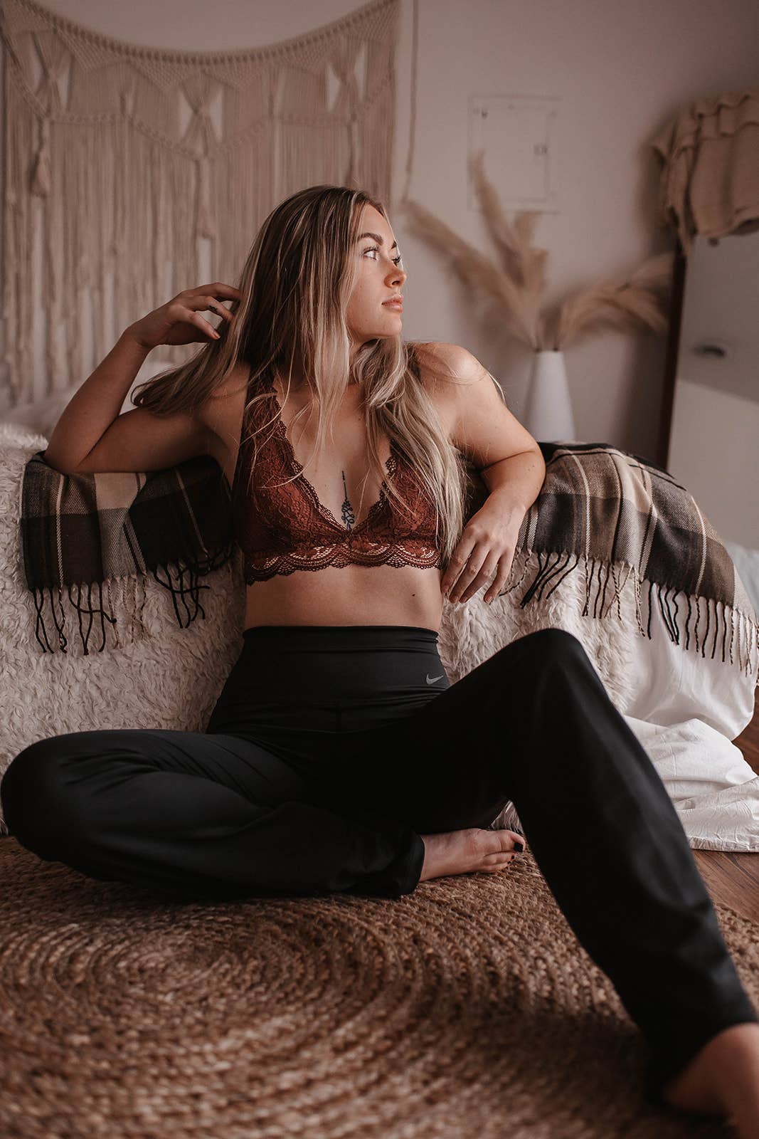 Layered With Lace - Vendita all'ingrosso Bralette - Donna - Bralette in pizzo marrone1