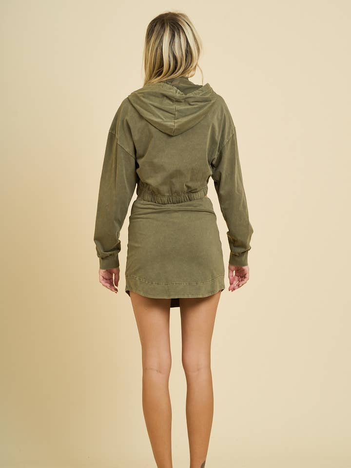 ANWND - Wholesale Top & Skirt Set - Women's - 7220SET - WASHED CROPPED HOODIE AND SKIRT SET