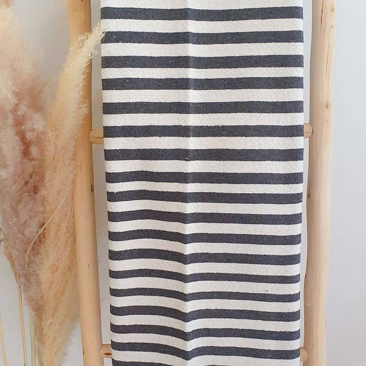 Manta jogela marroquina peta às riscas preto e branco por atacado de MARRAKECH METACRAFT LTD