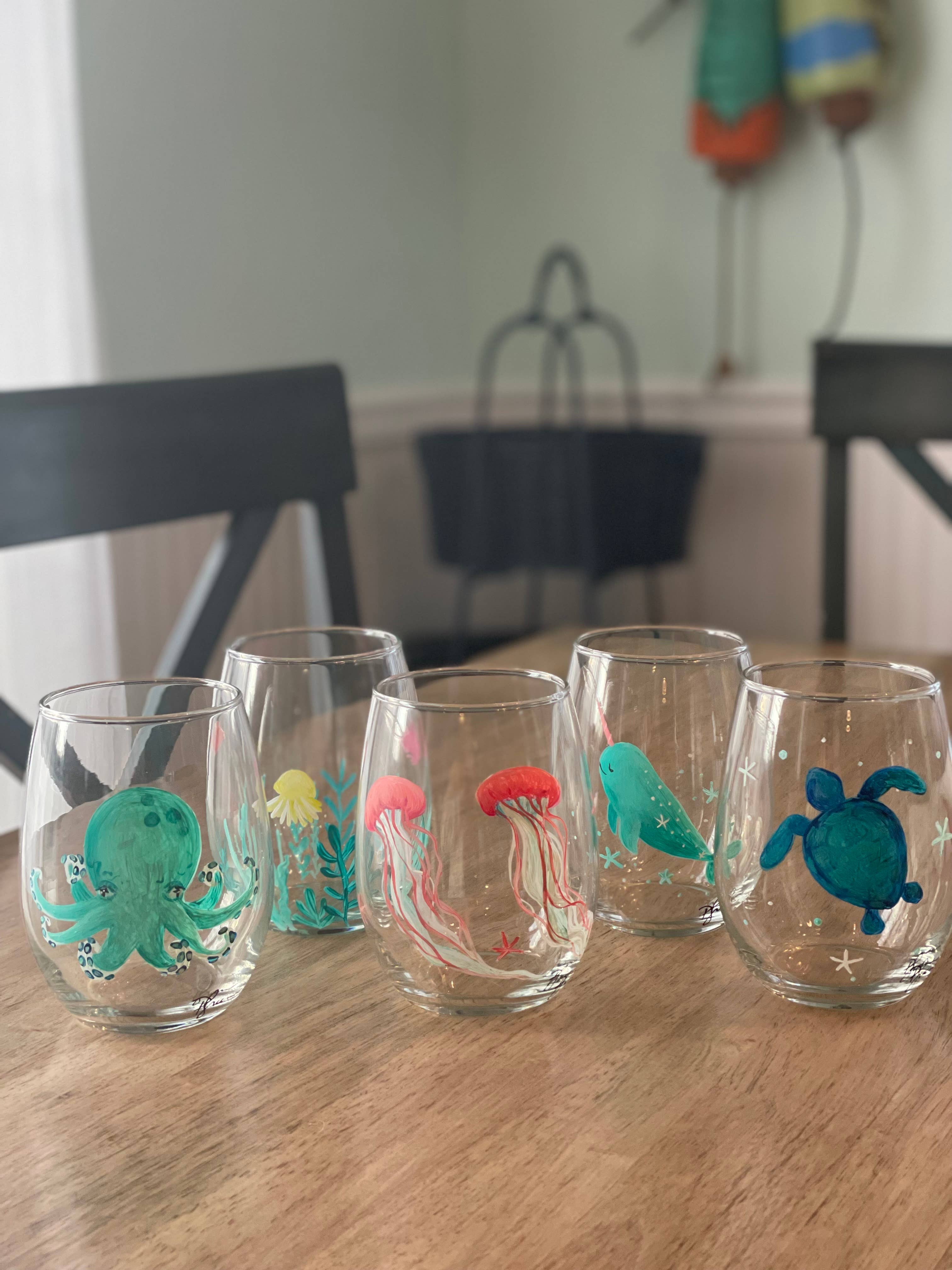 Paula Freeman Art - Vente Verres à vin - Verre à vin peint à la main TROPICAL SET – Verrerie côtière4