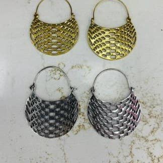 Brass hoop earrings. Photo 04 for wholesale by Hecho a mano